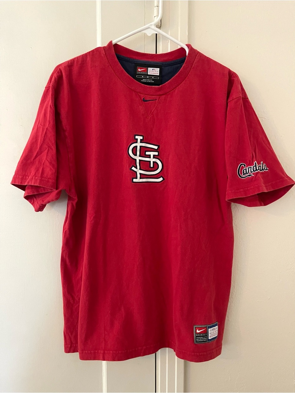 Vintage Y2K Nike Team Center Swoosh St. Louis Cardinals T-Shirt - Size M